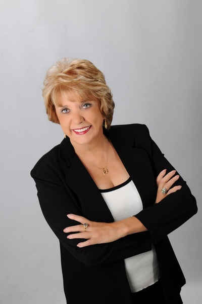 Eugenie "Ginny" Virginia Brewster