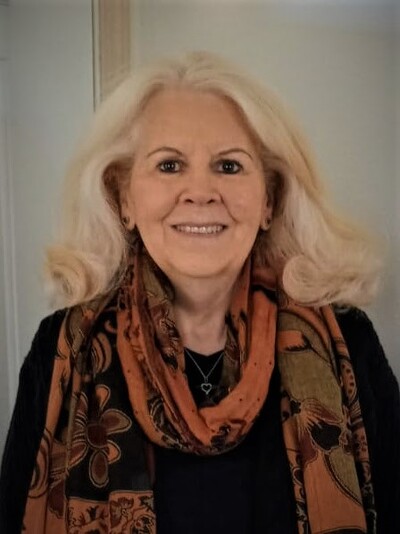 Lucille Marie Burrows